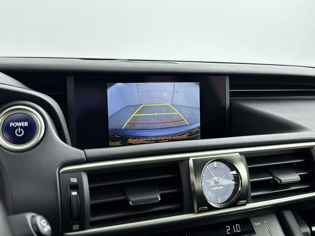 Lexus IS 300h Hybrid Business Line | Stoelverwarming | Parkeersensoren |