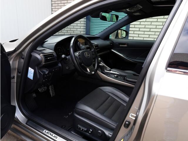 Lexus IS 300h Hybrid F-Sport Line | Mark Levinson | Schuifdak | Stoelvent