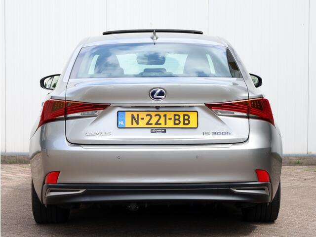 Lexus IS 300h Hybrid F-Sport Line | Mark Levinson | Schuifdak | Stoelvent