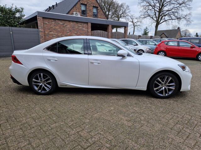 Lexus IS 300h Hybrid Business Line Aut. NL-auto Navi Camera