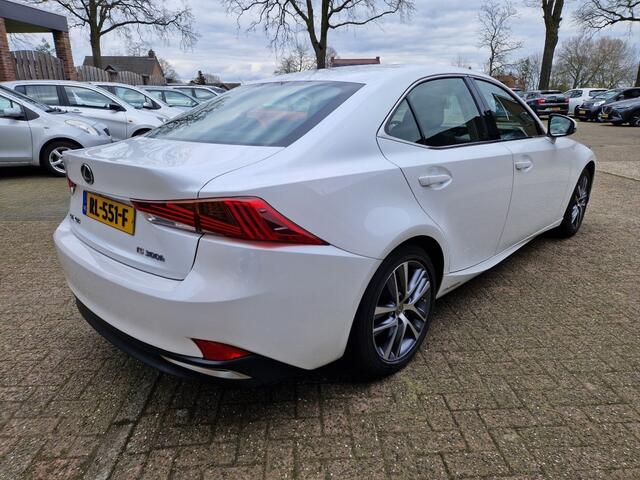 Lexus IS 300h Hybrid Business Line Aut. NL-auto Navi Camera