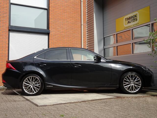 Lexus IS 300h Luxury Facelift *Quad LED/Mark L/ACC/Stoelkoeling/Stuurverw