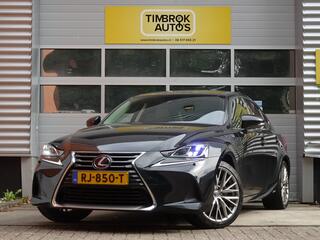 lexus-is-300h-luxury-facelift-*quad