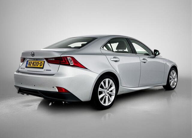 Lexus IS 300h 25th Edition | Dealer Onderhouden | Navigatie | Stoelverwarming |