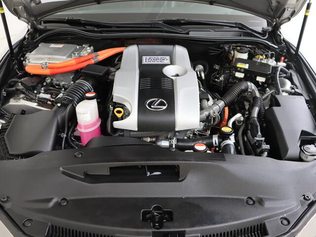 Lexus IS 300h 25th Edition | Stoelverwarming | Parkeersensoren | Navigatie |