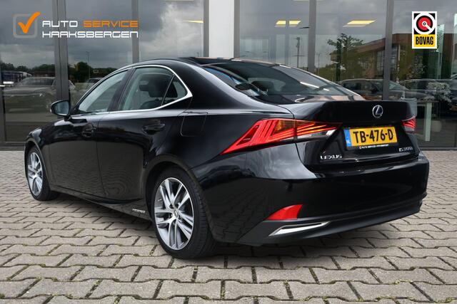 Lexus IS 300h Hybrid Business Line | Camera | Schuif/Kantel | Winterpakket |
