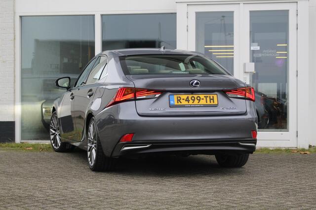 Lexus IS 300h Hybrid Luxury Line I Mark Lev. I Premium Navi