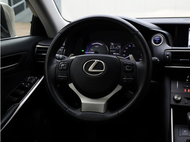 Lexus IS 300h Hybrid Business Line | Safety Pack | Leder | Stoelverwarmin