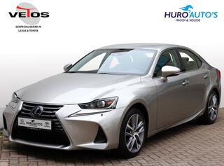 lexus-is-300h-hybrid-business-line-