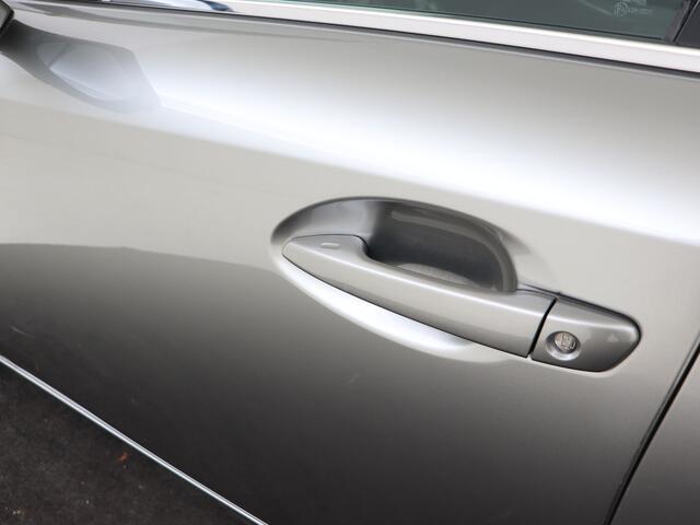 Lexus IS 300h Hybrid Business Line | Quad LED Koplampen | Safety System | Stoelverwarming |