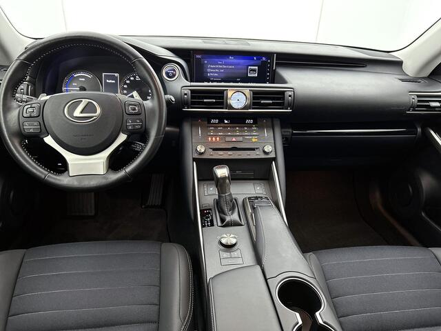 Lexus IS 300h Hybrid Business Line Premium uitgevoerd | Elektrisch schuif kanteldak | BTW |
