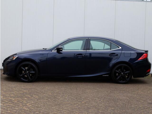 Lexus IS 300h Sport Edition | Stoelverwarming | Pdc | NL-Auto