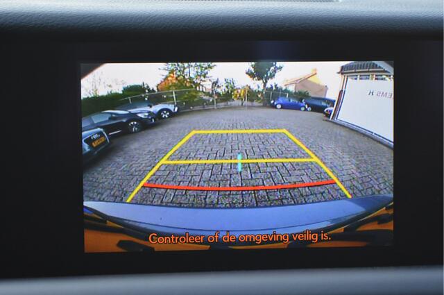 Lexus IS 300h Hybrid Busn Line Nap / Lederen bekleding / Led verlichting