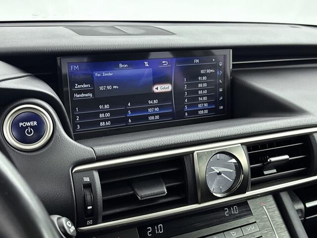 Lexus IS 300h Hybrid Business Line | Stoelverwarming | Adaptive Cruise |