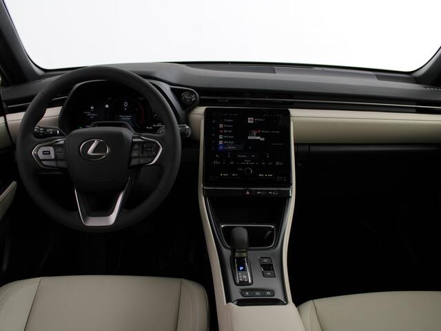 Lexus LBX Elegant | Leder | Stoel- en stuurverwarming | Park Assist | Lexus Link Pro Multimedia |