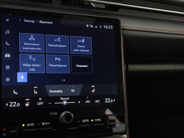 Lexus LBX Emotion 2WD | Mark Levinson | Head Up Display | 360 Camera |