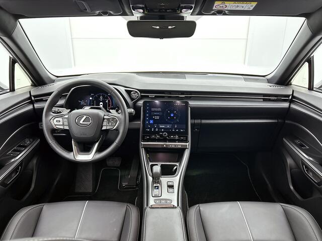 Lexus LBX Elegant 2WD Limited | Tech Pack |