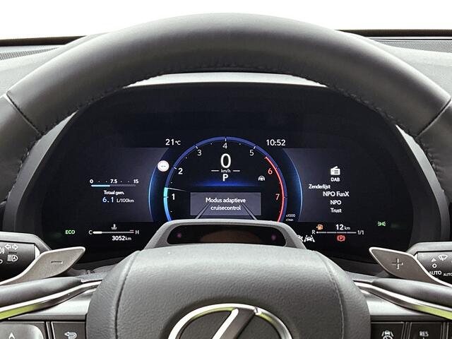 Lexus LBX Elegant 2WD Limited | Tech Pack |