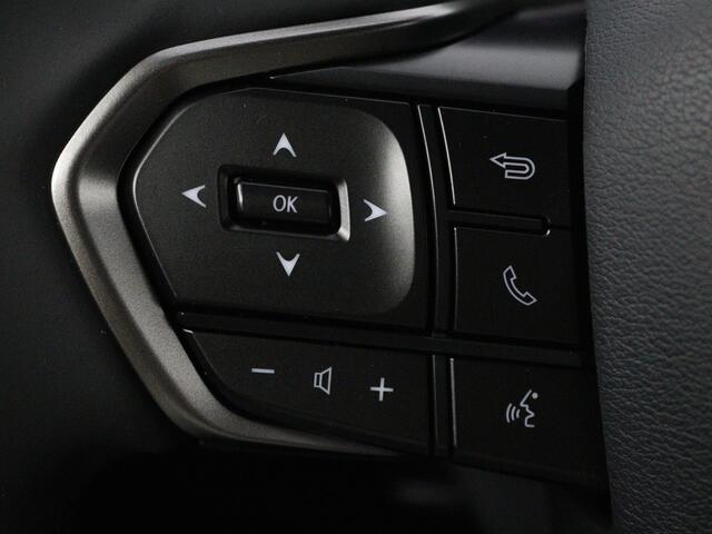 Lexus LBX Emotion 2WD | Premium Pak | Trekhaak afneembaar | Bi-Tone |