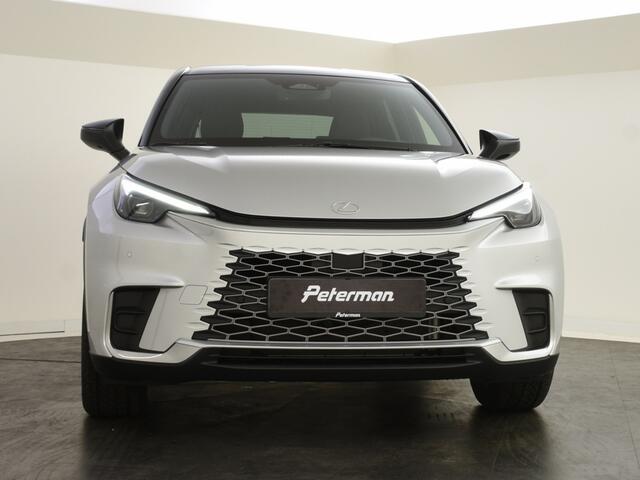 Lexus LBX Hybrid Emotion Bi Tone | Tech Pack | BLS