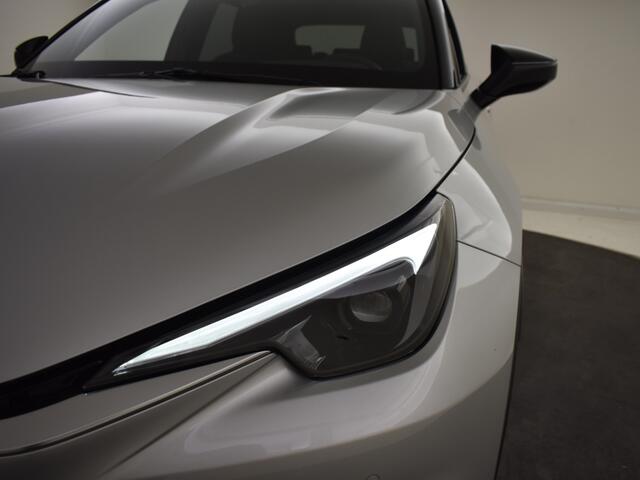 Lexus LBX Hybrid Emotion Bi Tone | Tech Pack | BLS