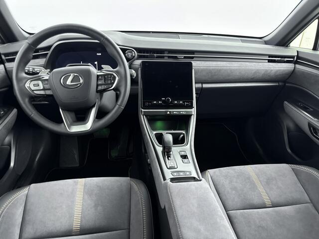 Lexus LBX Cool 2WD Tech Pack | Elektr. achterklep | Suede bekleding | Carplay |