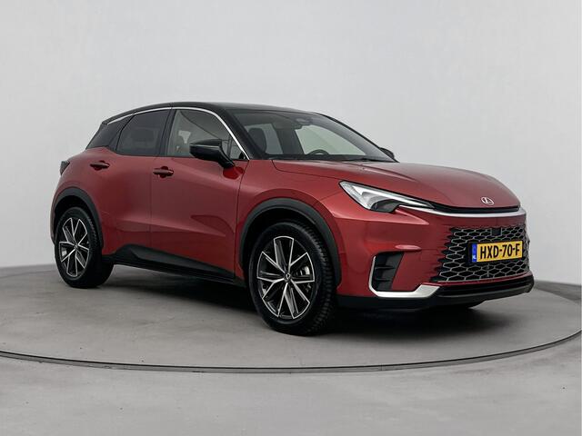 Lexus LBX Emotion 2WD Tech Pack | Carplay | Elektrische Achterklep |