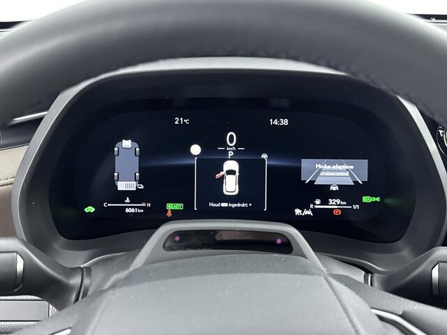 Lexus LBX Elegant 2WD Limited | Mark Levinson | Advanced Pack | Panoramic View |