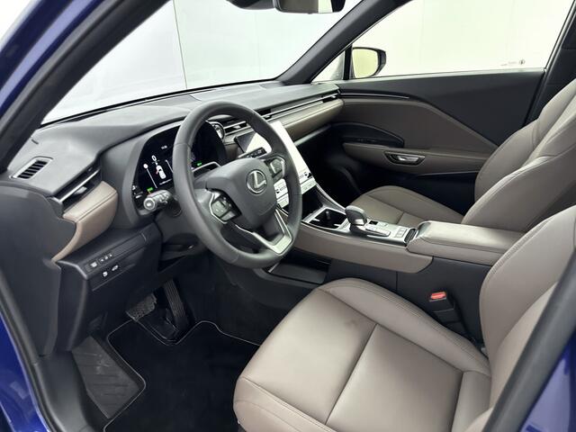 Lexus LBX Elegant 2WD Limited | Mark Levinson | Advanced Pack | Panoramic View |
