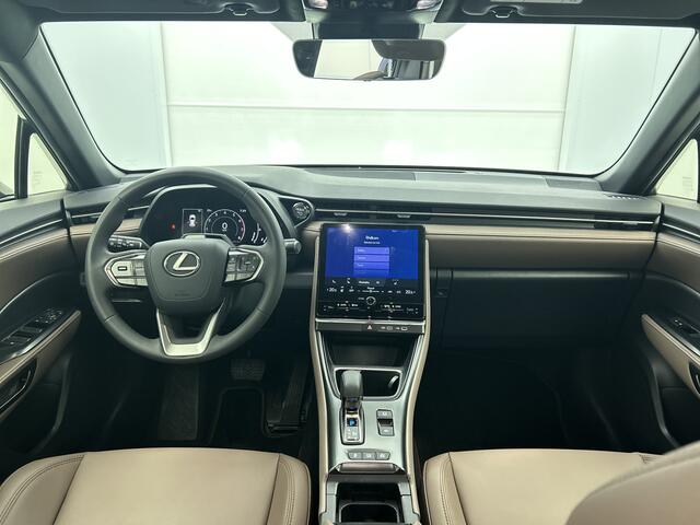 Lexus LBX Business Line Pro 2WD