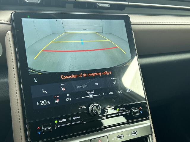 Lexus LBX Business Line Pro 2WD