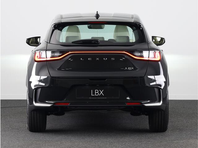 Lexus LBX Elegant 2WD + Tech Pack *NIEUW* | Direct leverbaar! |