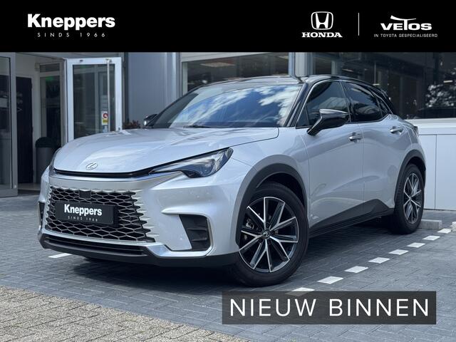 Lexus LBX Emotion Bi-Tone 2WD Dodehoekdetectie, Elektrische achterklep, Lederen bekleding , All-in Rijklaarprijs