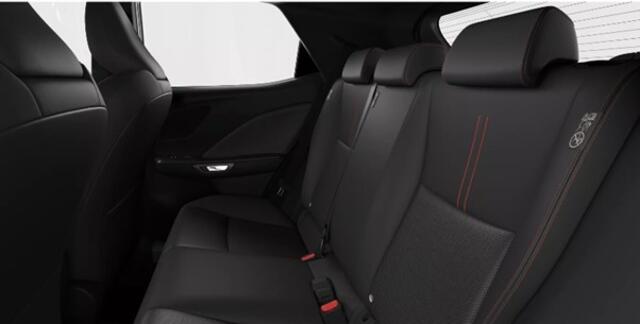 Lexus LBX Elegant 2WD Tech Pack | Electr. achterklep | Draadloze telefoonlader
