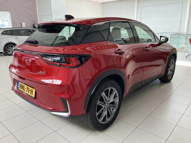 Lexus LBX Elegant 2WD | Advance Pack | 360 graden camera |