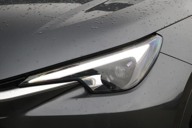 Lexus LBX Relax 2WD Advanced Pakket | Mark Levinson | HUD | 360 camera |