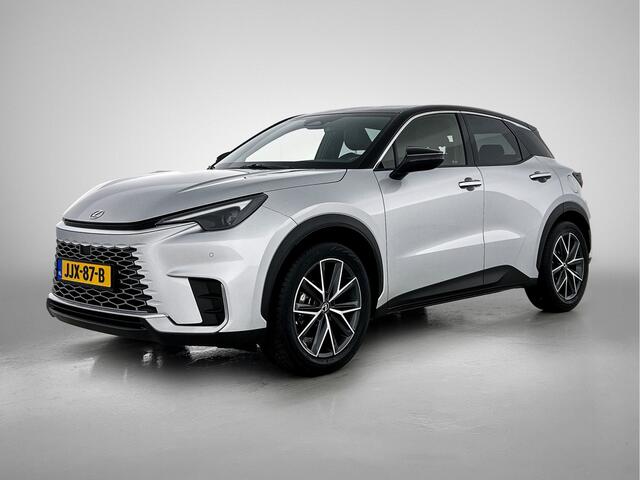 Lexus LBX Emotion | Tech Pack |