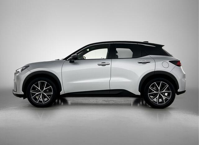 Lexus LBX Emotion | Tech Pack |