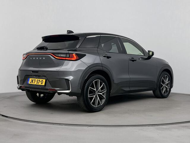 Lexus LBX Emotion 2WD | Tech Pack | Carplay | Stoel & Stuurverwarming |