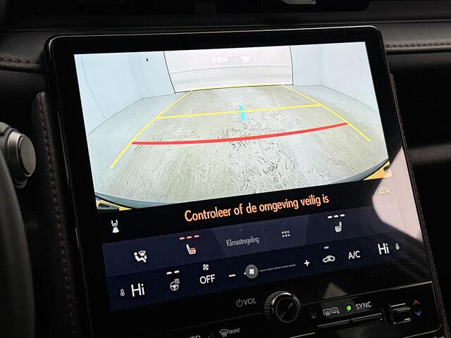 Lexus LBX Emotion 2WD | BTW Voertuig | Lederenbekleding |