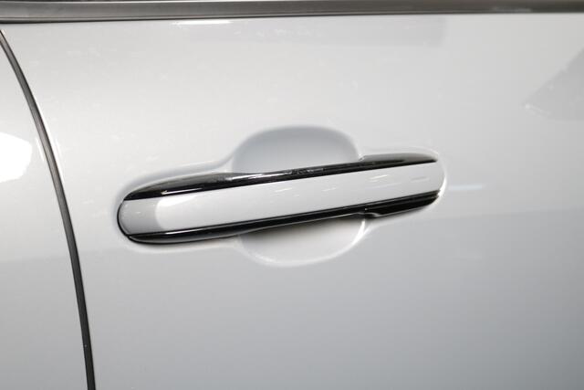 Lexus LBX Relax AWD Advance Pack | Mark Levinson | 360 Camera | HUD |