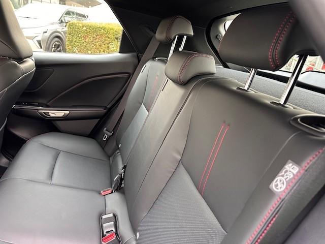 Lexus LBX Elegant 2WD