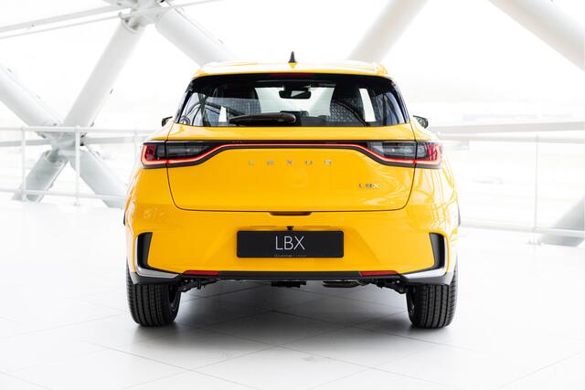 Lexus LBX Relax AWD | BTW-Auto | Mark Levinson | Parkassist |