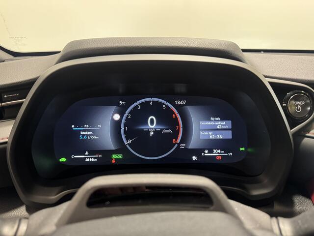 Lexus LBX 35th Edition Avanced Pack | BSM | Stoel/Stuurverwarming | HUD | 360 camera |