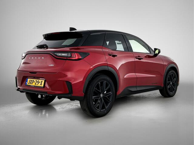 Lexus LBX 35th Edition | Bi-Tone Premium Metallic | 18" Mat Zwarte Velgen | Dark Rose Interieur |