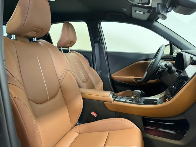 Lexus LBX Relax 2WD | Dodehoek detectie | Electrisch bedienbare achterklep | Cognac kleurig leder |