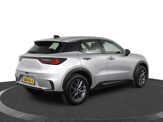 Lexus LBX Business Line 2WD | Dodehoek Detectie | Parkeersensoren Rondom | Navigatie | Stoel en Stuurverwarming | Keyless Entry |