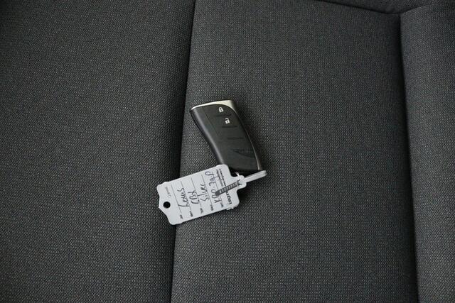 Lexus LBX Business Line 2WD | Blind Spot Monitor | Stoel & stuurwielverwarming | Parkeersensoren