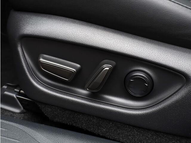 Lexus LBX Cool 2WD | Advanced Pack | Mark Levinson | 360 Camera | Head-Up