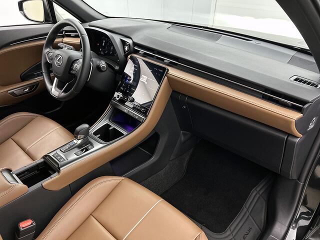 Lexus LBX Relax 2WD | Premium uitgevoerd | Onderweg-naar-dealer